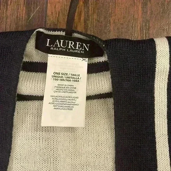 Lauren Ralph Lauren Jet Setter Ruana - Picture 5 of 6